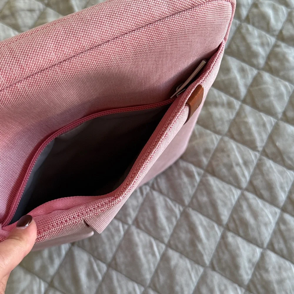 Pink Laptop Tablet iPad Case